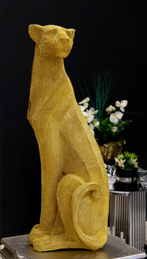 Gold panter heykel